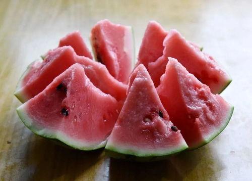 镇平本地吃瓜,探寻本地特色美食之旅 第1张 镇平本地吃瓜,探寻本地特色美食之旅 第1张