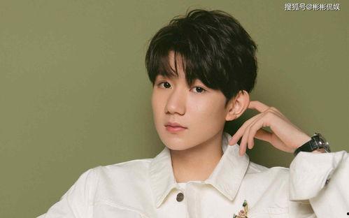 王源吃瓜假瓜图片,假瓜事件引发网友热议  第3张