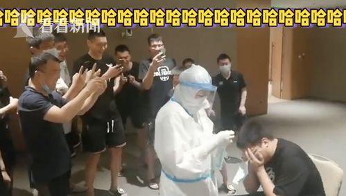 疯狂吃瓜现场视频,揭秘网络热点的幕后真相  第3张